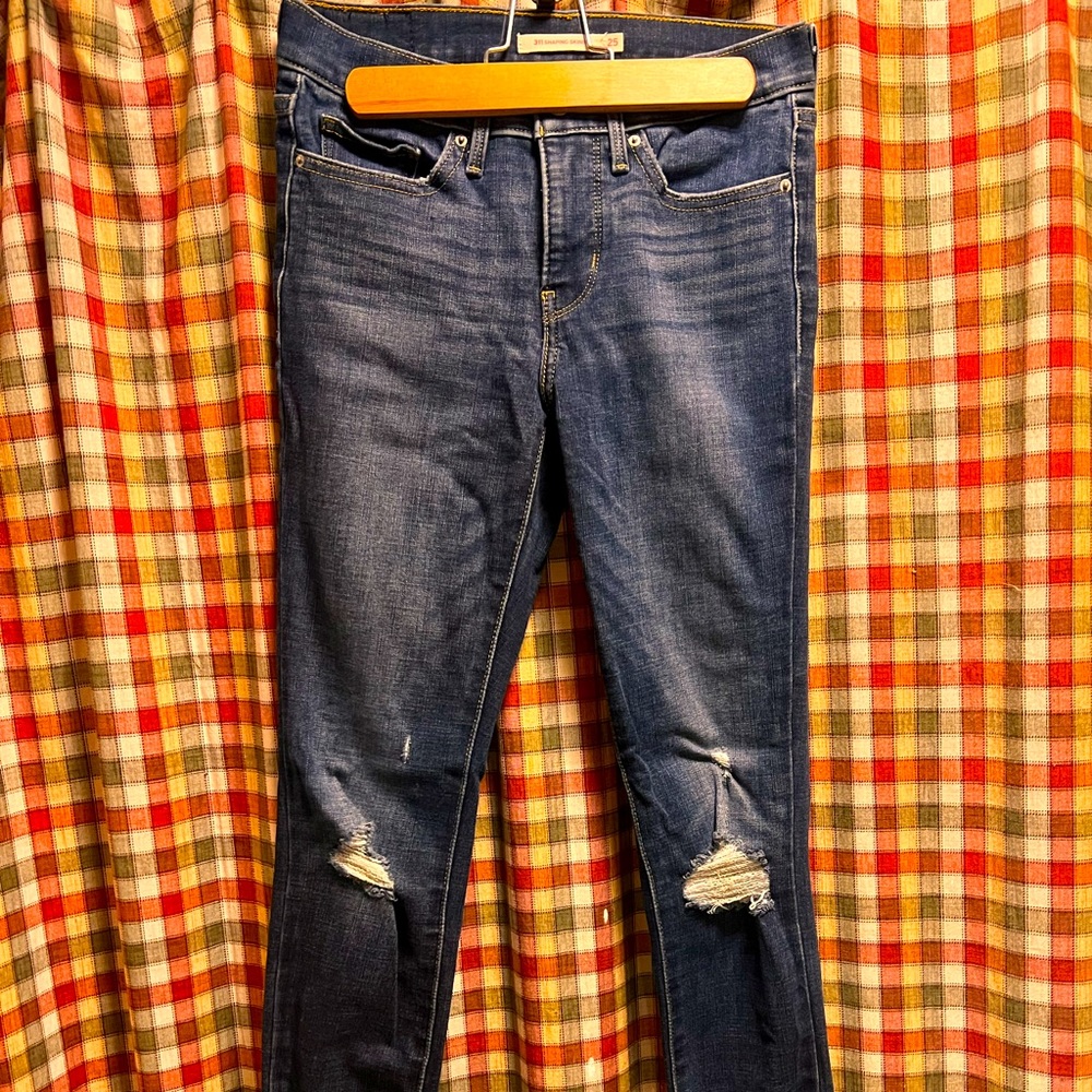 LEVI’S